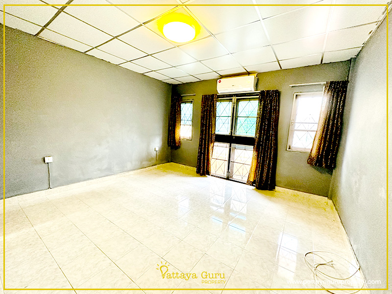 Town House For Sale