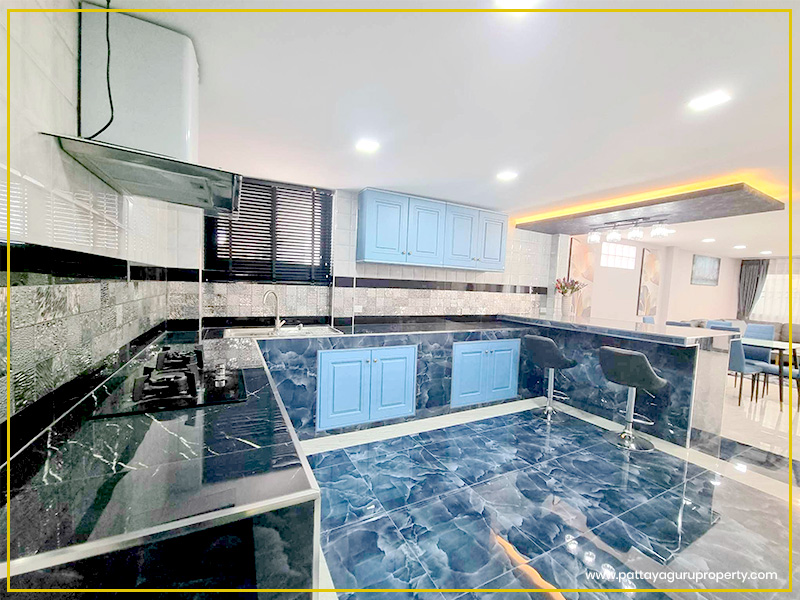 Beautiful pool villa 