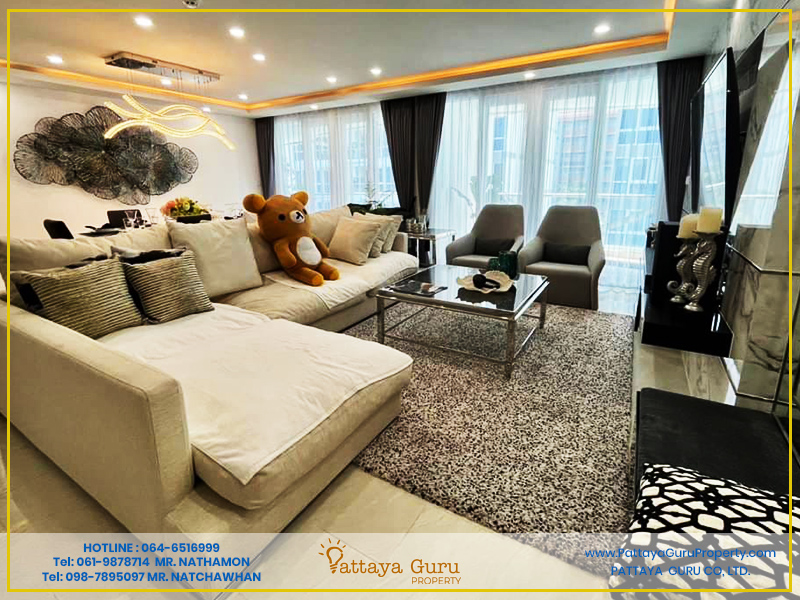 Grand Avenue Residence