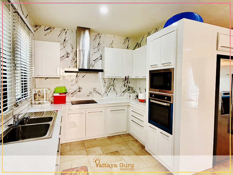 Nusa Chivani Pattaya